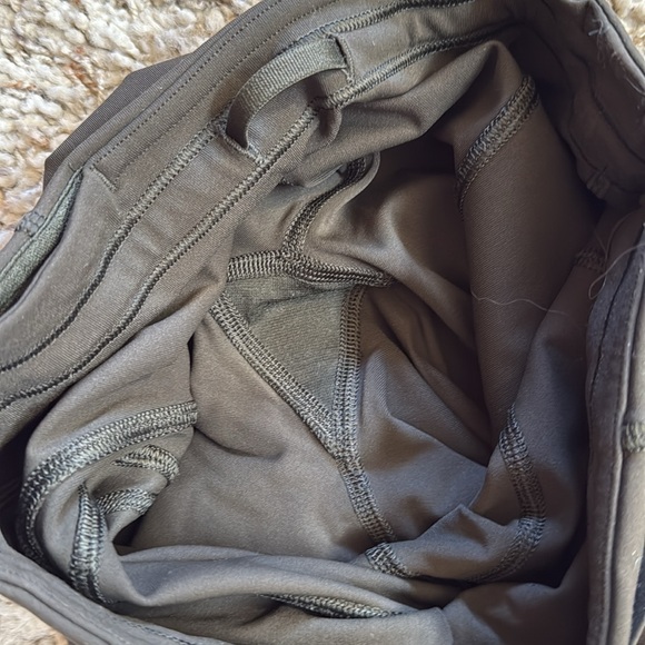 Lululemon Time to Sweat leggings Sz 2 Dark Olive Green - Picture 6 of 7